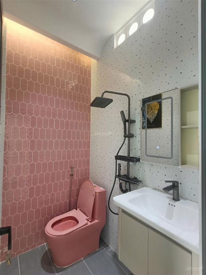 Nhà 2 tầng mới full nội thất gần aeon tân phú  dt 60m2  giá 5 tỷ 9 thương lượng   0985 576 ***