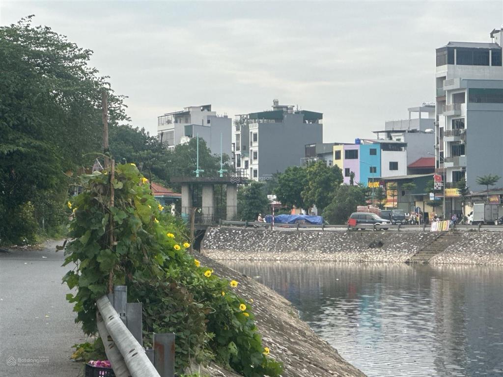 Đất thổ cư 69/120m,lô góc, mặt tiền rộng, đường ngọc hồi, hoàng liệt