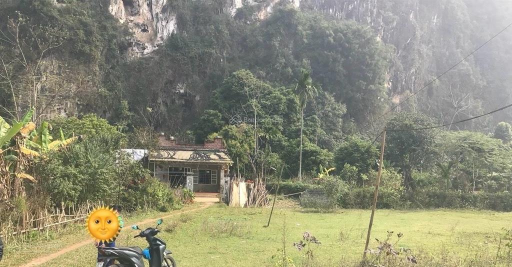 Bán gấp lô đất ở chân núi tại xã cao sơn, lương sơn, hòa bình, 5 tỷ, 2.200 m2 (400m2 đất ở)