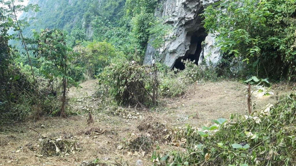 Bán gấp lô đất ở chân núi tại xã cao sơn, lương sơn, hòa bình, 5 tỷ, 2.200 m2 (400m2 đất ở)