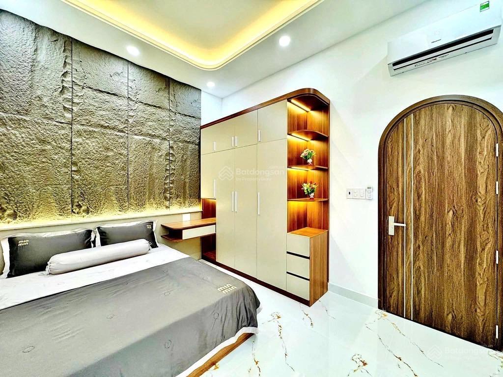 Nhà 2 tầng mặt tiền kinh doanh đường số 8, 42m2, chỉ 5t98.