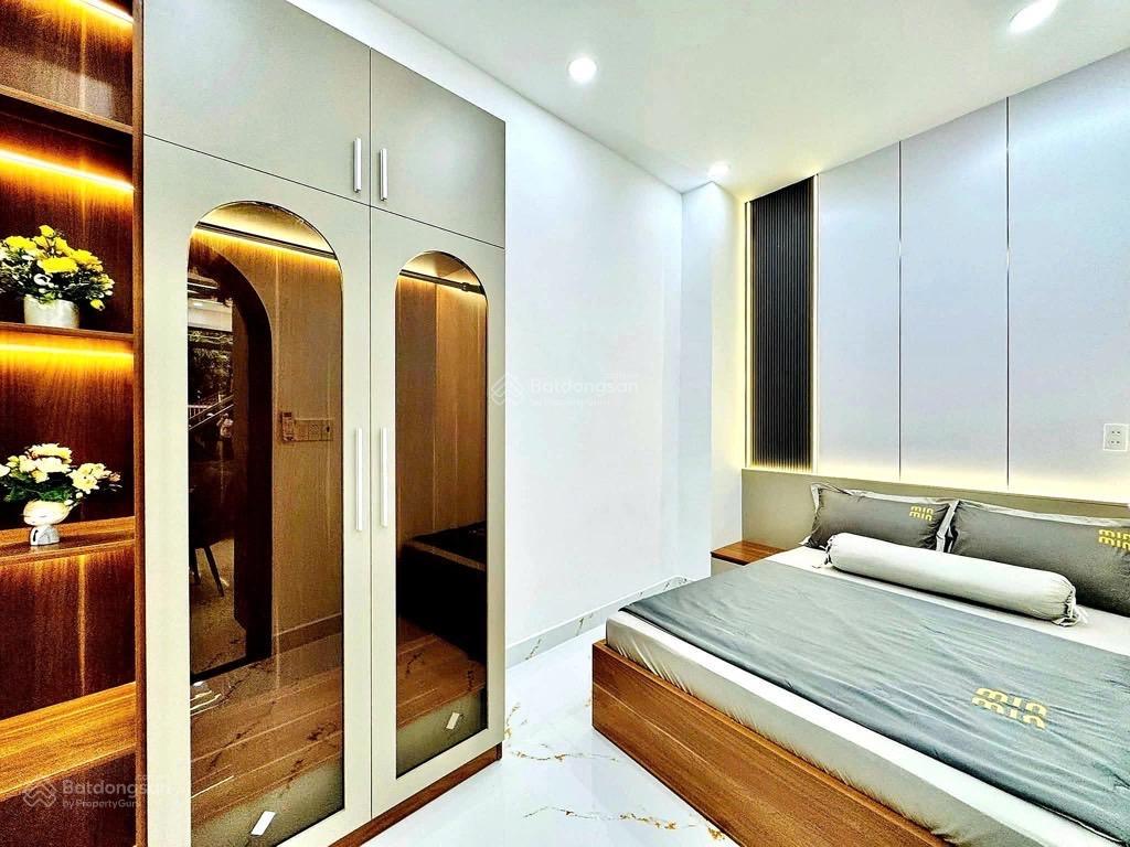 Nhà 2 tầng mặt tiền kinh doanh đường số 8, 42m2, chỉ 5t98.