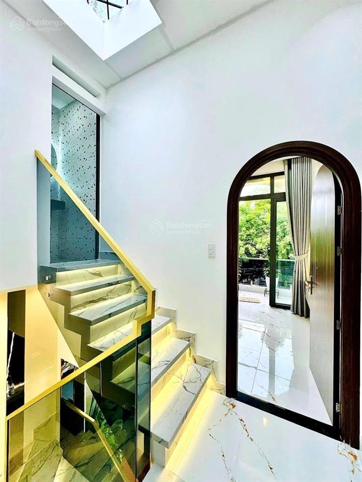 Nhà 2 tầng mặt tiền kinh doanh đường số 8, 42m2, chỉ 5t98.