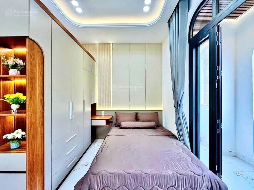 Nhà 2 tầng mặt tiền kinh doanh đường số 8, 42m2, chỉ 5t98.