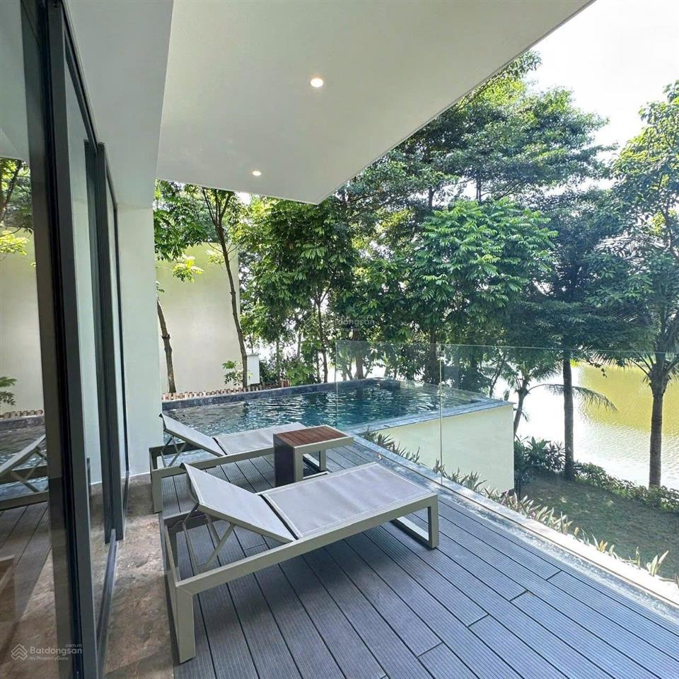 Chính chủ gửi bán biệt thự flamigo khu sky lakeview view hồ đại lải 500m giá 26 tỷ