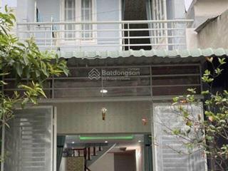 Cần tiền bán nhà 1 trệt 1 lầu giá rẻ trần văn chẩm củ chi . dt 100m2, giá 1 tỷ 3, sổ hồng riêng