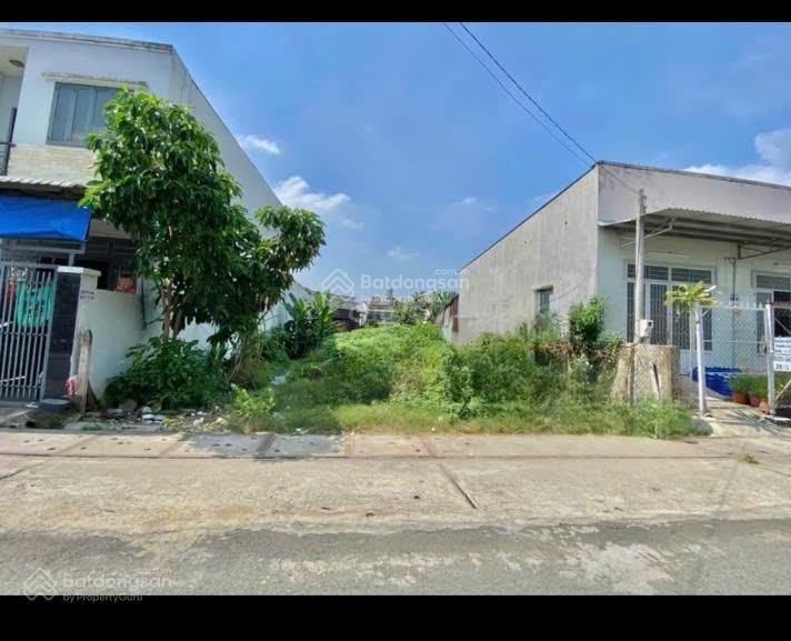 Ngộp ngộp bán nhanh lô đất 160m2 ngay gần bv củ chi  giá 1 tỷ 2 , sổ hồng riêng