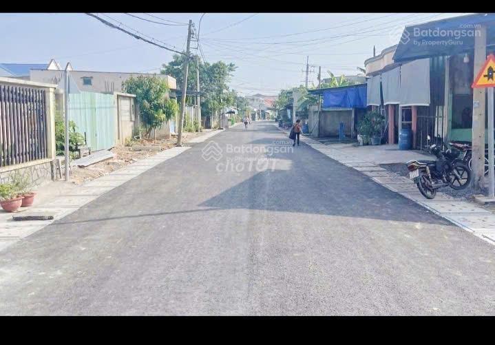 Hàng ngộp ngay mặt tiền tỉnh lộ 2 , xã phước vĩnh an , củ chi 125m2  giá 700 triệu, sổ hồng riêng