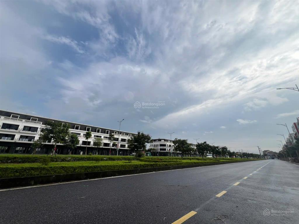 Shophouse tấn đức jsc biểu tượng phồn hoa mới tại trung tâm phổ yên vị trí đẹp  sinh lời cao.