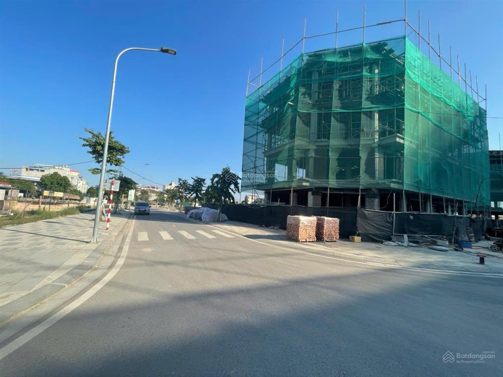 4 tỷ/lô kđt yên bình đối diện nhà máy samsung thái nguyên, 143 m2,mặt sau shophouse, tiềm năng cao