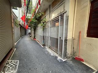 12,8 tỷ, nhà trích sài  50m2, 4 tầng, mt 6m, dân xây, 50m ra hồ tây