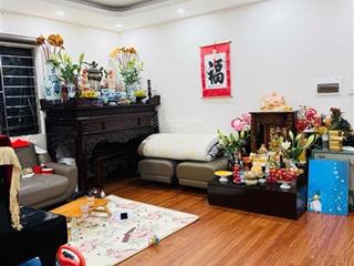 Căn hộ lô góc tầng trung phòng nào cũng có cửa sổ mặt phố bùi xương trạch 2pn 2wc giá 5,75 tỷ