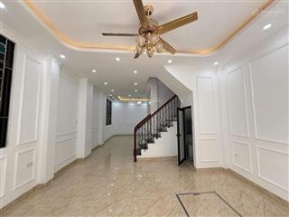 Nhà mới 7 tầng thang máy lô góc ngõ thông ô tô gần kđt đại kim tiện ích dân sinh đầy đủ giá 14,8 ty