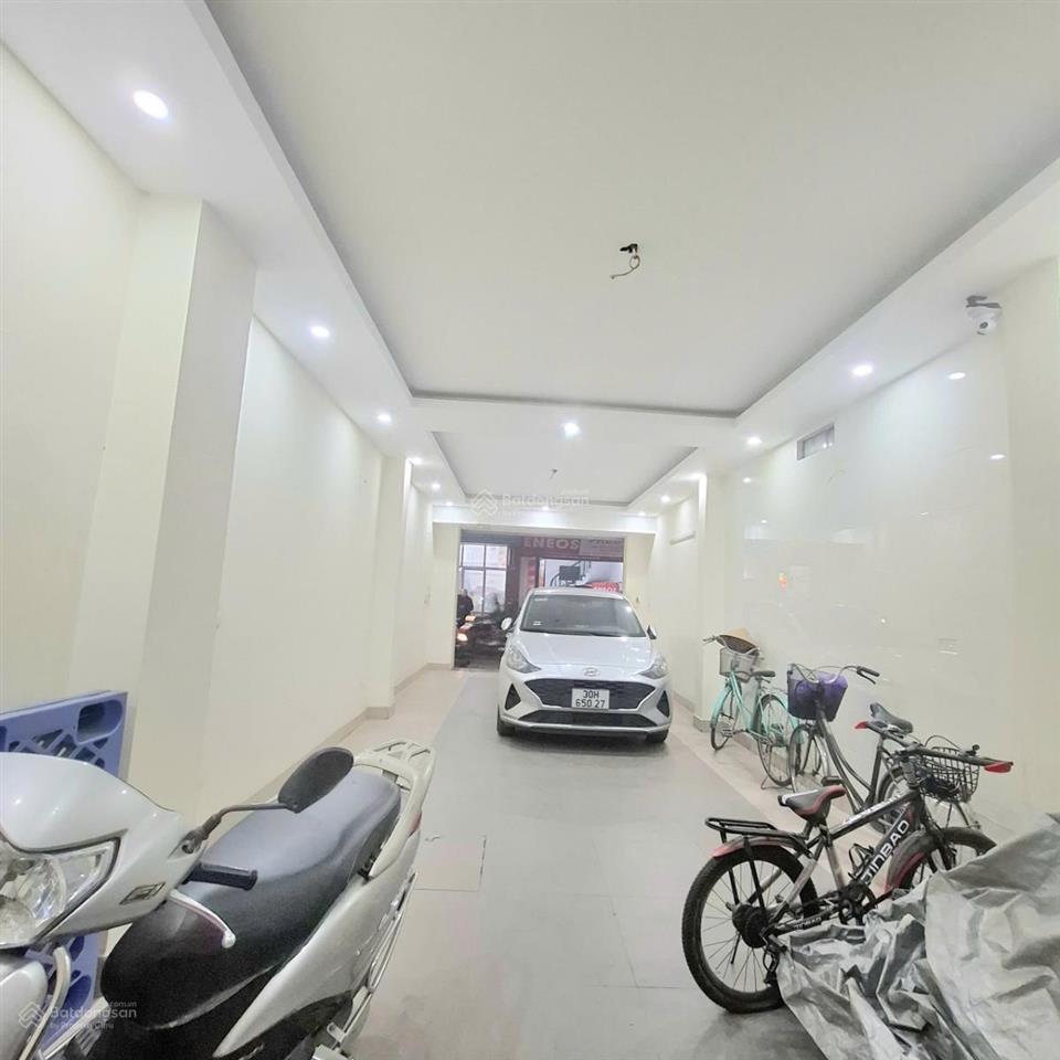 Nhà đẹp kim giang, 4 tầng, gần ô tô, đủ tiện ích, ở ngay, sổ chuẩn, giá tốt 10.5 tỷ