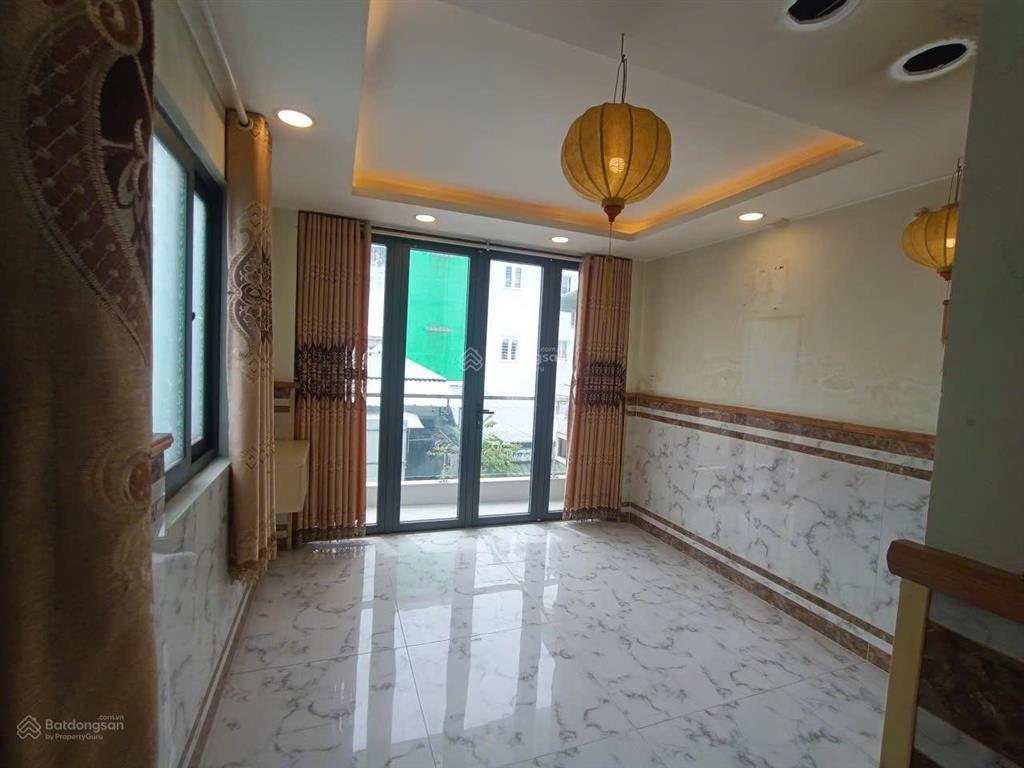 Nhà đẹp chơ hoa hồ thị kỷ trung tâm chợ hoa sài thành 5 tầng ở ngay  chỉ 7,88 tỷ.