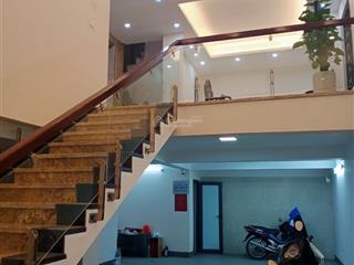 Cho thuê văn phòng khu vực xuân la  lạc long quân  võ chí công diện tích sàn 2540m2 giá 46triệu