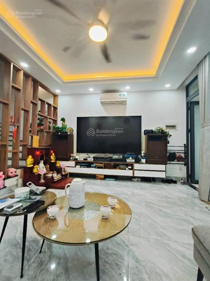 Bán nhà 55m2, 8pn, 9wc, 7 tỷ tại trung tâm quận 8, sẵn dòng tiền  đẹp, nhiều tiện ích