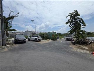 Nhà 3 tầng, hxh huỳnh tấn phátnhà bè. dt 4 x 13(4pn,4wc)giá 6 tỷ.