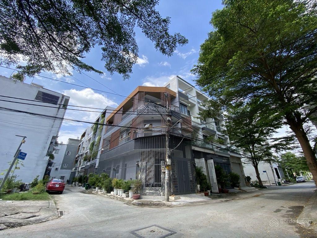 Bán nhà lô góc 3 tầng, hxh quay đầu huỳnh tấn phátnhà bè. dt 4.5x15, giá nhỉnh 7 tỷ.