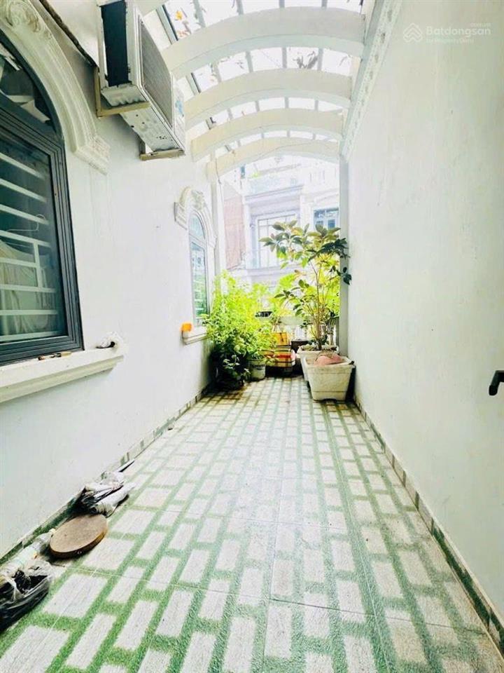 Bán nhà mới 4 tầng, hxh đường huỳnh tấn phát nhà bè. diện tích 6,2x13. giá nhỉn 7 tỷ