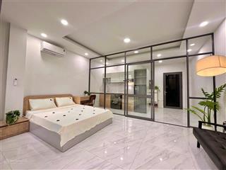 Căn hộ dịch vụ cityland có thang máy,có ban công giá chỉ 5tr5