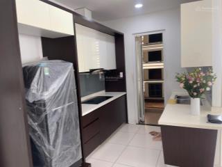 Gia đình bán 1 trong 2 căn! res 11  70m2, 2pn/2wc, tầng cao  giá độc quyền 4.5 tỷ (bán gấp)