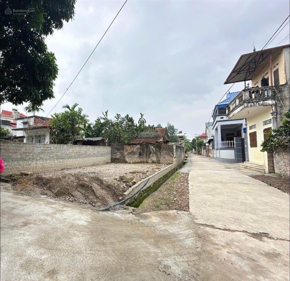 Lô đất 70m2 đại hưng  2 mặt tiền  ô tô tránh  cách phố chỉ 50m