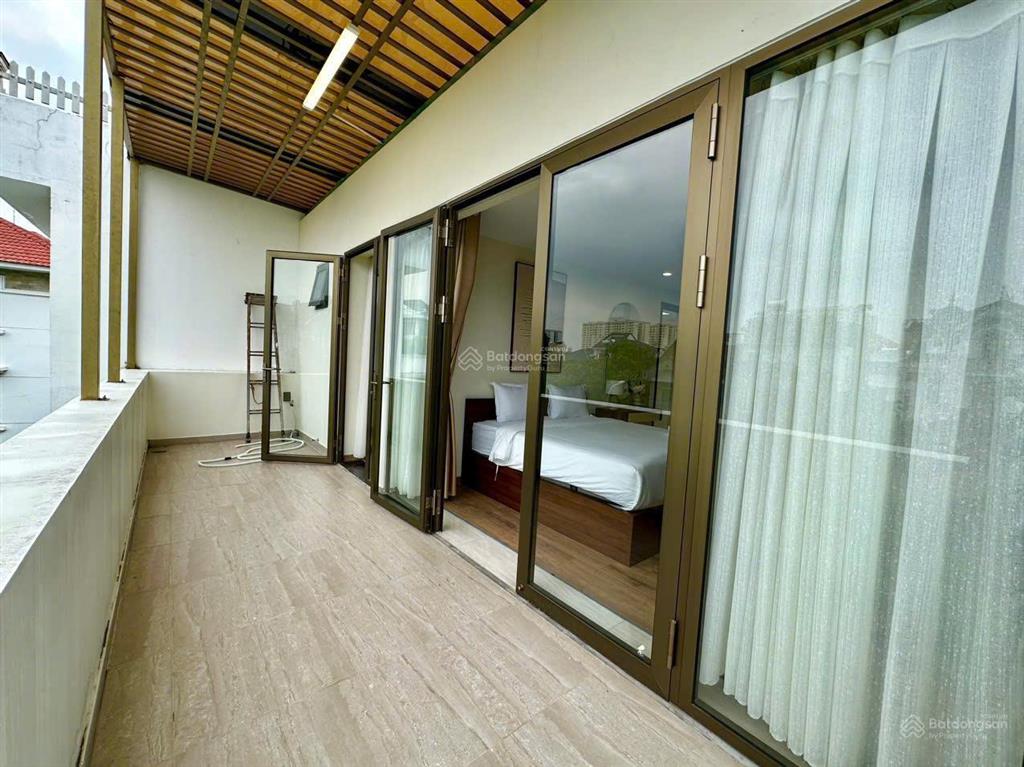 Bán biệt thự khu cao đức lân an phú  q2 (12x20m) cn 223.8m2 3 tầng,5pn,có hồ bơi giá chỉ 55 tỷ