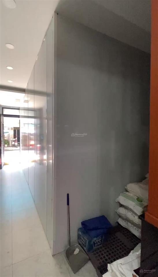 Bán nhà mặt tiền nguyễn văn công,gò vấp, hcm, 4x15, 1 trệt 3 lầu 1 sân thượng