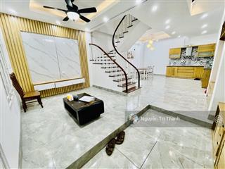 Hoàng mai  gần ô tô đỗ  full nội thất ở ngay  an sinh đỉnh  sổ hoa hậu 51m2  11 tỷ