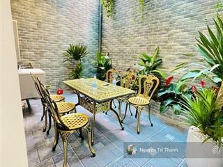 Nhà đẹp sân vườn giải phóng  ô tô sát cổng  full nội thất  lô góc vuông vắn  50m2  11.2 tỷ