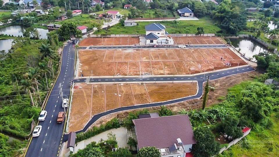 Siêu phẩm đất nền hai mặt tiền tại la gián hoà lạc.