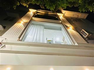 Bán nhà đường trần đình xu, quận 1, hẻm xe hơi, tặng full nội thất, nhà mới, pháp lý sạch giá 5.7tỷ
