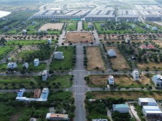 Bán nền đất ngay trục đường chính thông từ cổng dự án sài gòn village vào khu t&t milennia