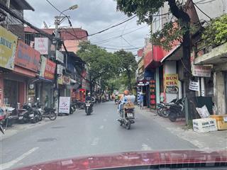 Bán siêu phẩm nhà mặt phố toà cc mini dòng tiền khủng, trước nhà ô tô tránh trung tâm bắc từ liêm