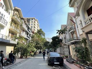 Bán siêu phẩm biệt thự nam từ liêm 139m2 view thoáng, nội thất xịn bđs trung tâm, giá 44 tỷ cơ hội