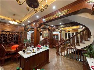 Bán siêu biệt thự lô góc 160m nam từ liêm
đẳng cấp vị trí đẹp tài sản giá trị 68 tỷ.