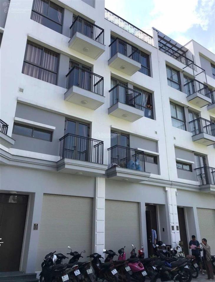 Căn hiếm the manor 1 cọc 1, full nội thất, miễn phí dịch vụ, an ninh 24/7 giá 23tr/th!