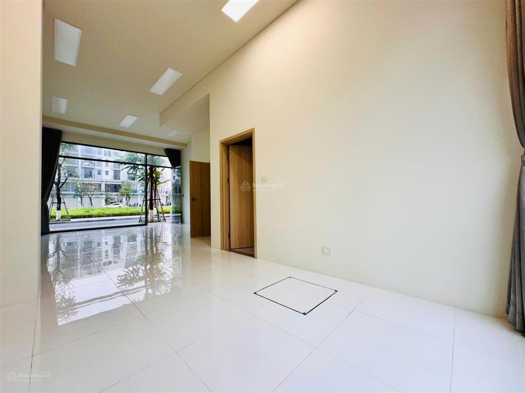 Căn hiếm the manor 1 cọc 1, full nội thất, miễn phí dịch vụ, an ninh 24/7 giá 23tr/th!