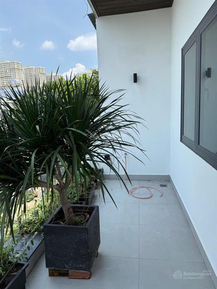 Đs nlb q7  nt đẹp  đường 12m  chỉ 16.x tỷ