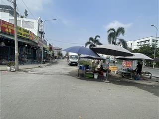 Cặp góc 207.5 m2 vị trí siêu đẹp mt đường long hậu 60 m. giá 19 tỷ .l/ h nga 0937 161 ***