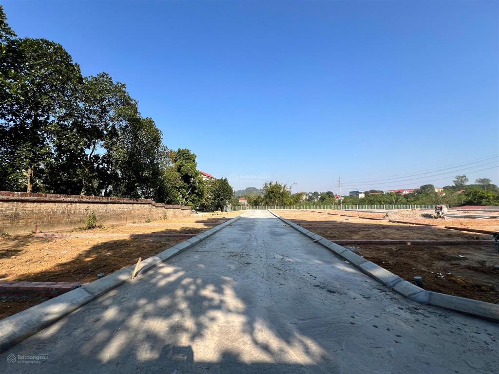 Giá rẻ nhất khu vực, ngay đường hữu nghị, tp hà nội. diện tích 50m giá 1tỷ650 full thổ cư đất odt