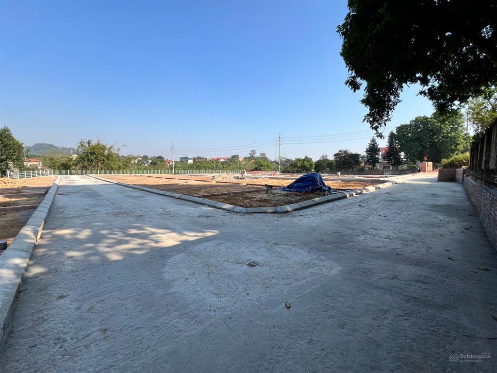 Giá rẻ nhất khu vực, ngay đường hữu nghị, tp hà nội. diện tích 50m giá 1tỷ650 full thổ cư đất odt