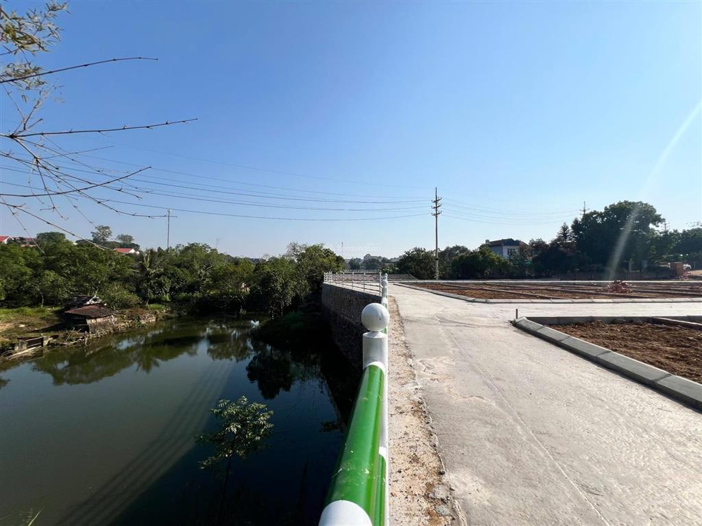 Giá rẻ nhất khu vực, ngay đường hữu nghị, tp hà nội. diện tích 50m giá 1tỷ650 full thổ cư đất odt