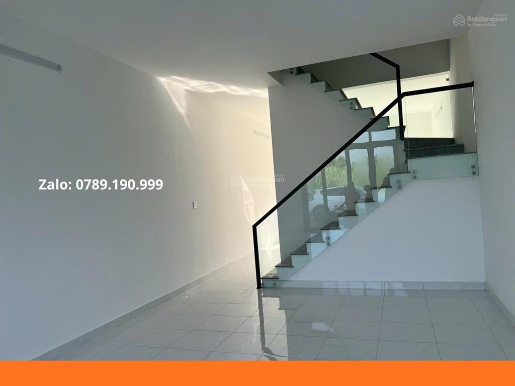 Bán nhà phố 4,5x20m khu dân cư phú an, cần thơ. 1 trệt 1 lầu, sổ hồng riêng