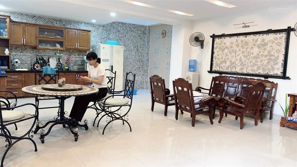 Bán nhà vũ ngọc phan 378.3m² 4 tầng  75 tỷ  biệt thự độc nhất