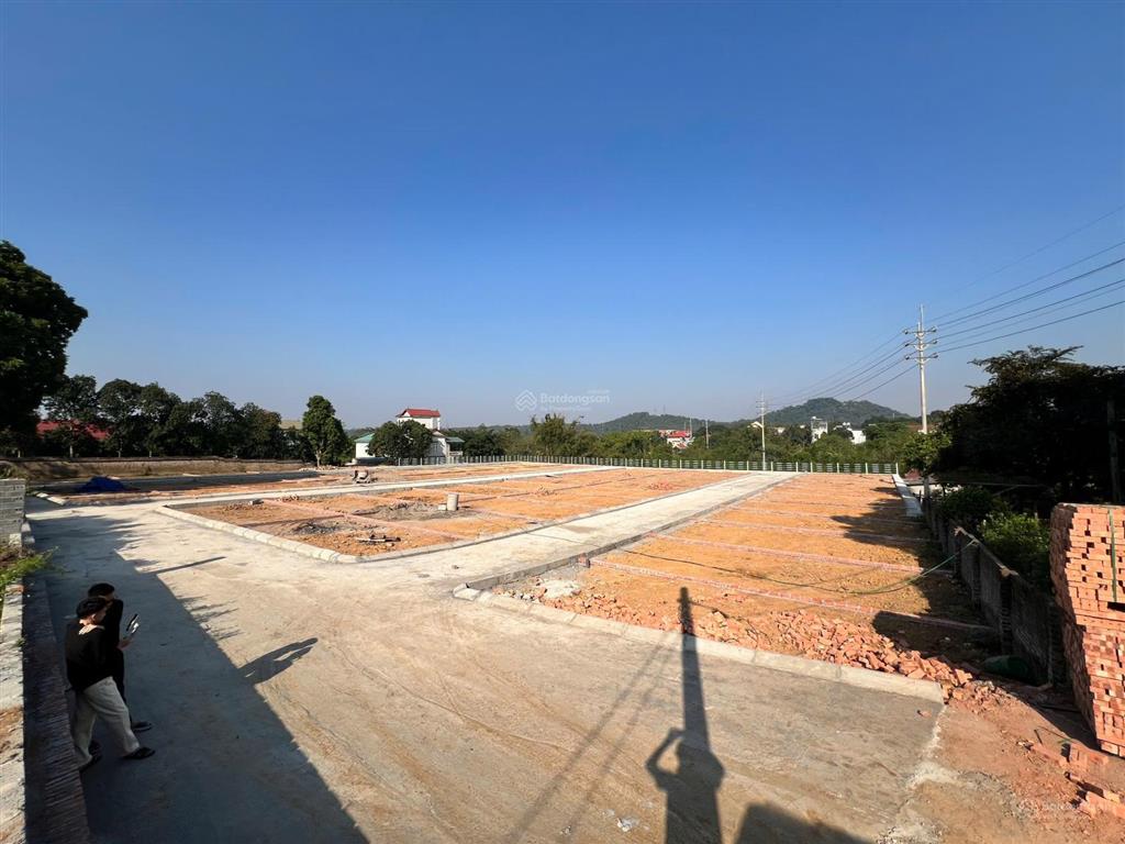 Chủ đầu tưbán đất phố hữu nghị tp hà nội,dt 50m giá 1,7 tỷ,đất odt lâu dài bao thuế phí sang tên