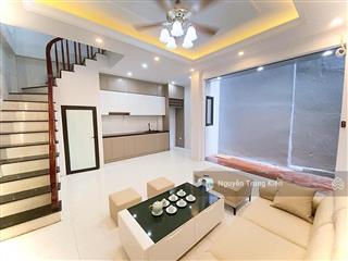 Bán nhà 35m2 phố bà triệu gần chợ hà đông, 5 tầng mới cứng & full nội thất mới. 7tỷ. 30m ra phố