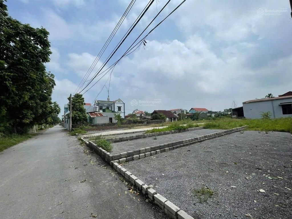 Bán đất tại xã kim đường, 2,4 tỷ, 62,5 m2, mặt tiền 4,1m, mặt trục chính xe tải chạy, chính chủ