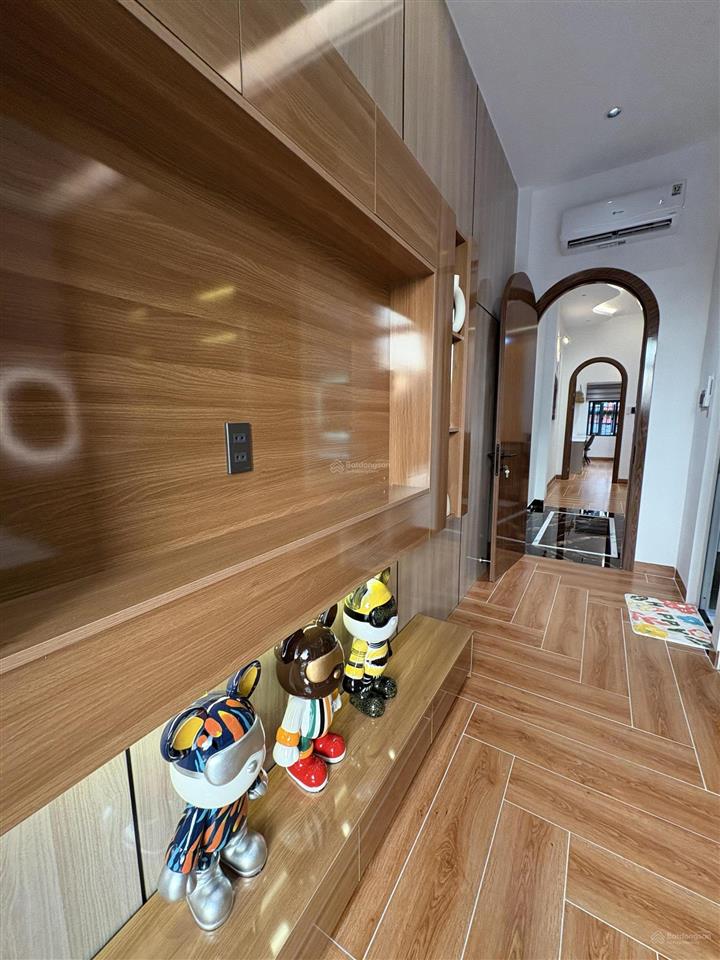 Chủ giảm mạnh 1 tỷ nhà mặt phố nguyễn duy cung, gò vấp, 11,9 tỷ, 95,5m2, view đẹp